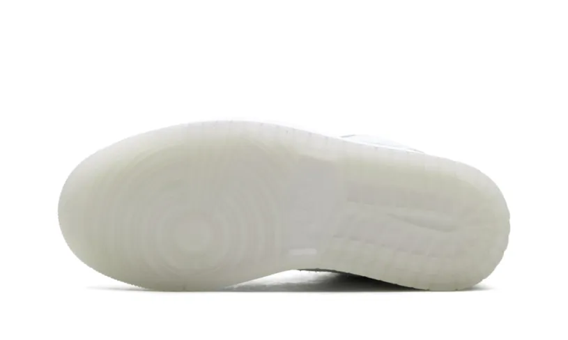 Air Jordan 1 Jordan 1 Low SE WMNS 'Year of the Snake'